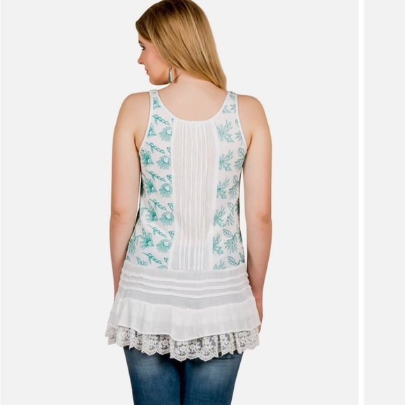 ANTHROPOLOGIE Lilka Embroidered white & green tank size med petite - Picture 3 of 8